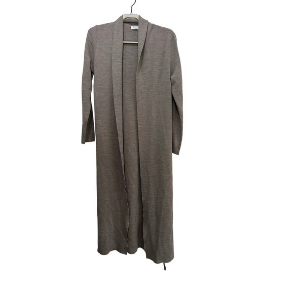 NWT Aritzia Babaton Women's Gray Kirby Wool Cardigan Sweater Size Medium - Picture 2 of 9